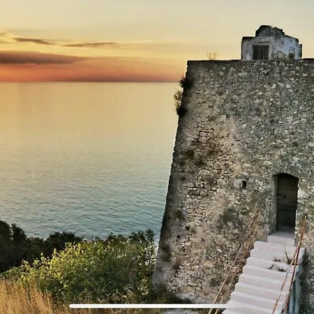 Appartement Pineta Vista Mare San Menaio