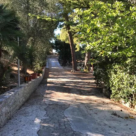 Appartement Pineta Vista Mare San Menaio