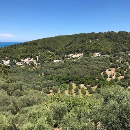 Appartement Pineta Vista Mare San Menaio