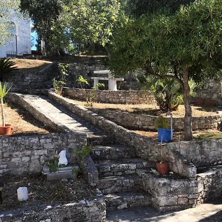 Pineta Vista Mare San Menaio