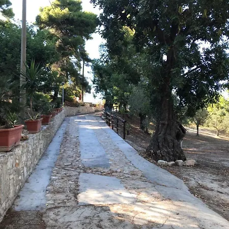 Pineta Vista Mare Apartment *