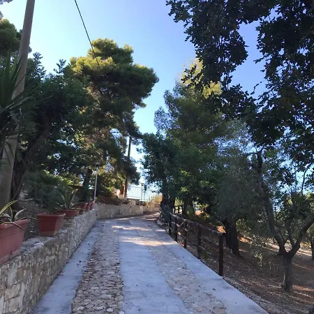Apartment Pineta Vista Mare San Menaio
